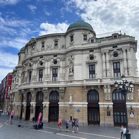 Estrella Μπιλμπάο